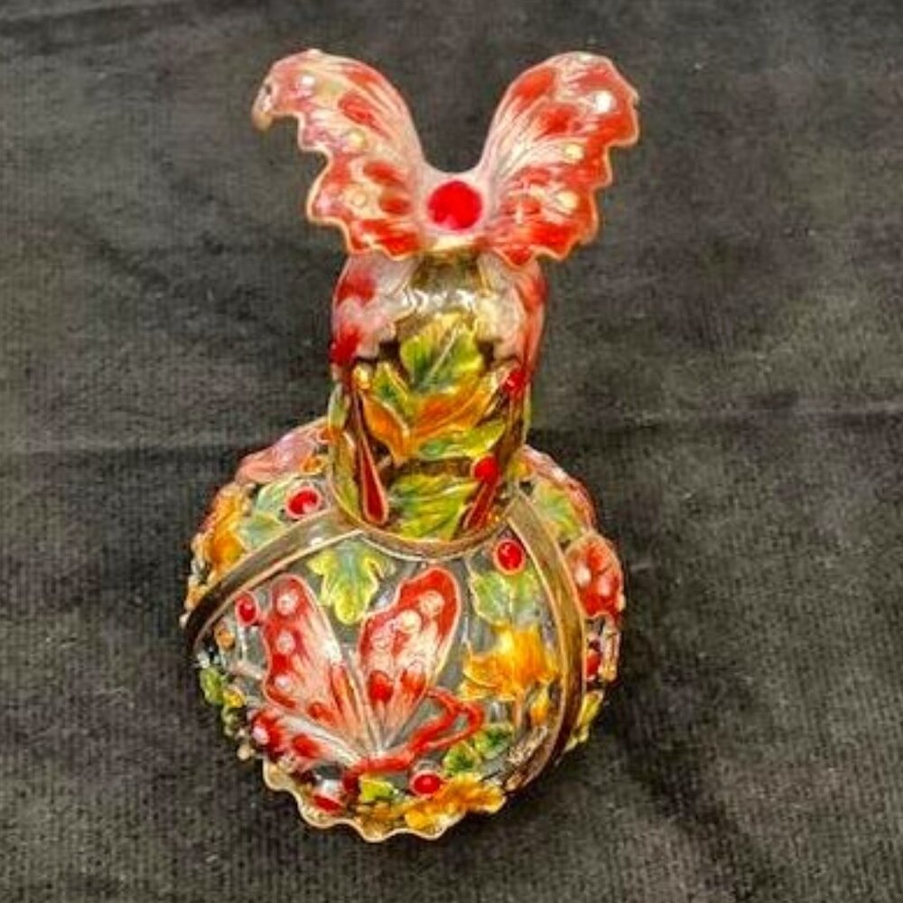 Butterfly Cloisonne Perfume Bottle in Red and Pink with a Floral Motif Design - Picture 1 of 7